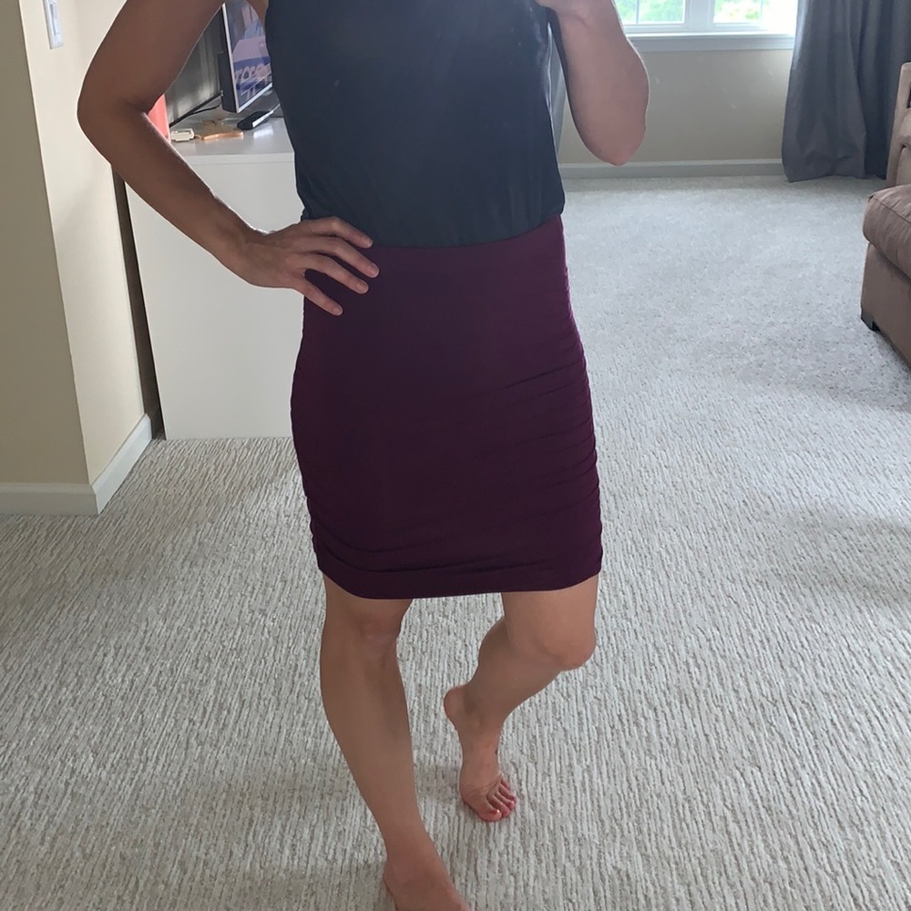 Purple stretchy skirt